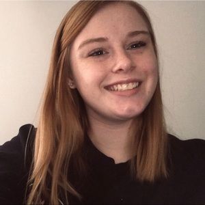 Meet your Posher, Abigail